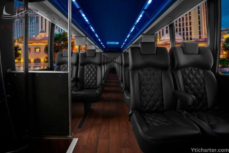 All you Need to Know About Party Bus Rentals Before Renting one in Toronto